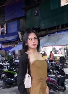 Yurie Li - Transsexual escort in Makati City Photo 6 of 8