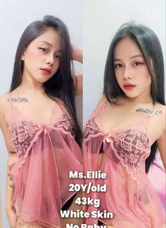 Yuriiii - escort in Makati City Photo 4 of 11