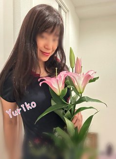 Yuriko New service for Senior Executives - puta in Tokyo Photo 9 of 10