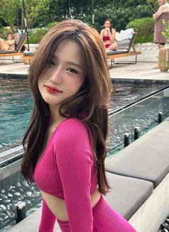 Yuriko - escort in Seoul Photo 2 of 10