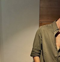 Yushh - Acompañantes masculino in Kuwait