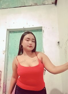 Yushi Kelly - escort in Manila Photo 1 of 6