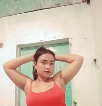 Yushi Kelly - escort in Manila