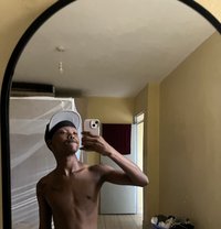 Yusss - Male escort in Nairobi