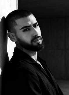 Yusuf…🇦🇿 - Male escort in İstanbul Photo 2 of 10