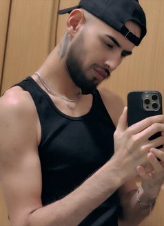Yusuf…🇦🇿 - Male escort in İstanbul Photo 5 of 10