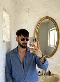 Yusuf…🇦🇿 - Male escort in İstanbul Photo 6 of 10