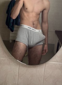 Yusuf…🇦🇿 - Male escort in İstanbul Photo 8 of 10