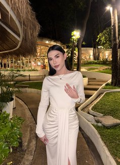 Yuuna Top 69 - Acompañantes transexual in Pattaya Photo 12 of 12