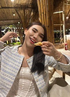 Yuuna Top 69 - Transsexual escort in Pattaya Photo 5 of 9