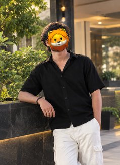 Aarav - Male escort in New Delhi Photo 5 of 6