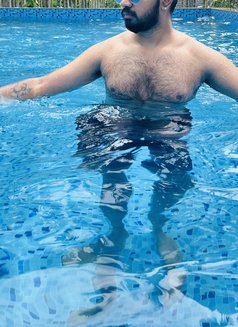 Yuvacrazy - Male escort in Bangalore Photo 2 of 2