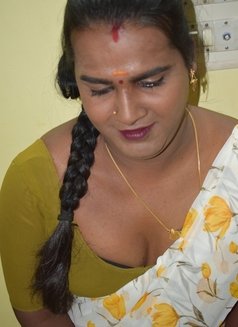 Yuvashree - Acompañantes transexual in Coimbatore Photo 6 of 6