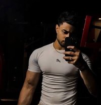 Yuvi - Male escort in Indore