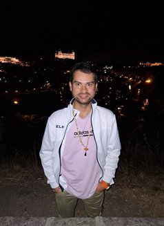 Yuvi - Male escort in Malta Photo 2 of 9