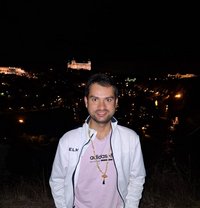 Yuvi - Male escort in Malta