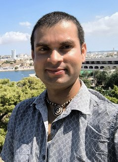 Yuvi - Male escort in Malta Photo 6 of 9