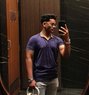 Yuviii - Acompañantes masculino in Pune Photo 1 of 5