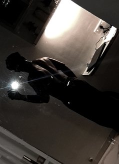 Yuviii - Male escort in Pune Photo 2 of 5
