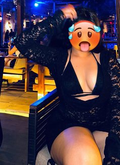 Yuvika ❣️ Independent Girl - escort in Mumbai Photo 2 of 6
