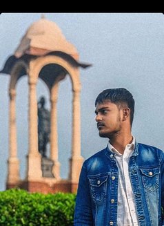 Yuvraj Singh - Male escort in Ahmedabad Photo 7 of 9