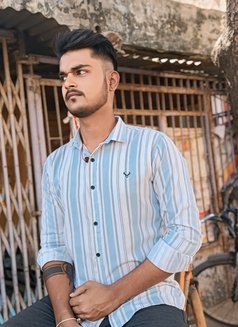 Yuvraj Singh - Male escort in Ahmedabad Photo 9 of 9