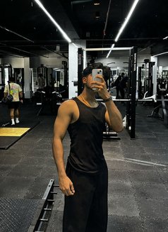 Arjun - Male escort in Bhopal Photo 1 of 3