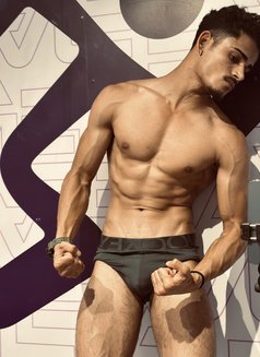 Yuvv video call confirmation - Male escort agency in Bangalore Photo 4 of 5