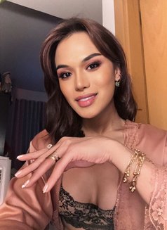 (Yve,Vel)The-WILD-Mistress-Top-VVIP - Dominadora transexual in Dubai Photo 13 of 16