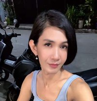 Yvon Super Big Dick - Transsexual escort in Kuala Lumpur