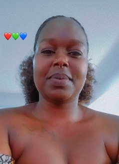 Yvonne Adhiambo Adhiambo - escort in Nairobi Photo 5 of 8