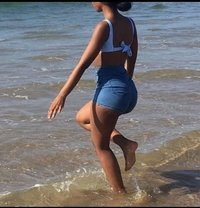 Yvonne - Intérprete de adultos in Nairobi