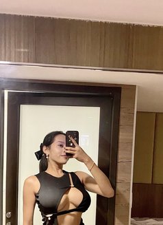 Yzabella Trans - Acompañantes transexual in Kuala Lumpur Photo 20 of 21