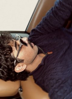 Zaa - Acompañantes masculino in Abu Dhabi Photo 4 of 4