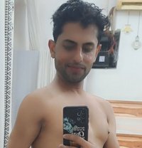 Zaamin - Male escort in New Delhi