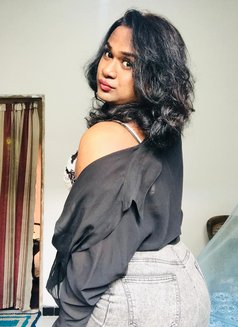 Zaara( Cam Session Available) - Acompañantes transexual in Colombo Photo 2 of 14