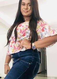 Zaara( Cam Session Available) - Transsexual escort in Colombo Photo 5 of 13