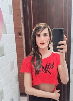 Zaara H - Transsexual escort in Gurgaon Photo 17 of 21