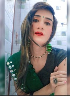 Zaara H - Transsexual escort in Gurgaon Photo 19 of 21
