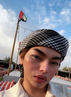 Asian Player - Male escort in Dubai Photo 1 of 3