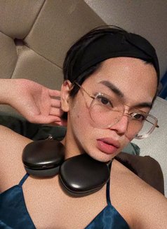 Asian Player - Male escort in Dubai Photo 2 of 3