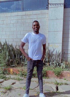 Zachii - Male escort in Nairobi Photo 1 of 1