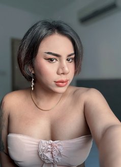Zack Ladyboy mabela š„° - masseuse in Muscat Photo 15 of 16