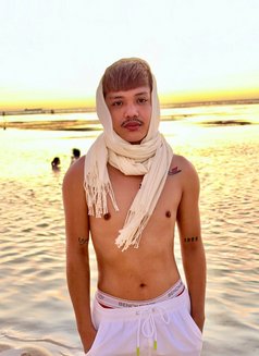 Zacky - Acompañantes masculino in Dubai Photo 5 of 5