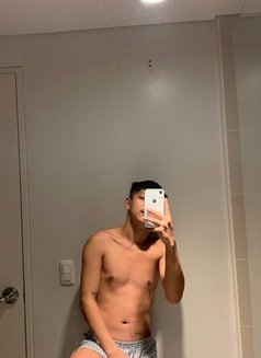 Zacky - Acompañantes masculino in Manila Photo 7 of 8