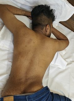 Zaddy - Male escort in Bangalore Photo 5 of 9