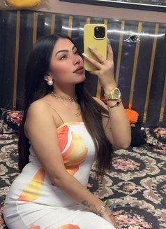 Zafi - escort in Gurgaon Photo 3 of 4