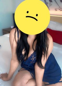 Zahara MILF - escort in Colombo Photo 2 of 5