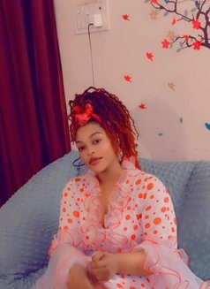 Zahara - escort in Hyderabad Photo 2 of 3