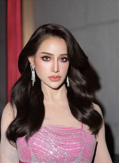 Zahra Aqila Srg - Transsexual escort in Jakarta Photo 3 of 18